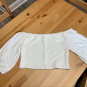 2 for $20💎Cropped off the shoulder top